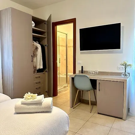 Bed & Breakfast La Del Golfo 4*