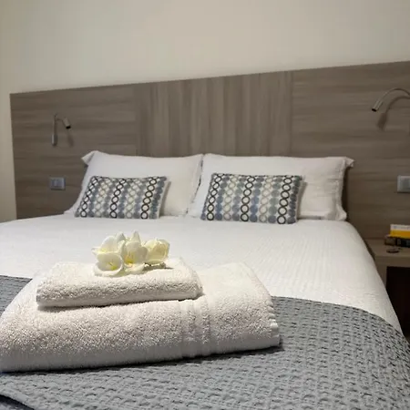 La Del Golfo Bed & Breakfast *